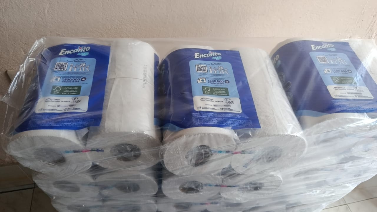 DISTRIBUIDORA APA: PAPEL HIGIENE Y ASEO ENCANTO SUAVE BULTOS Y PAQUETES - imagen 6